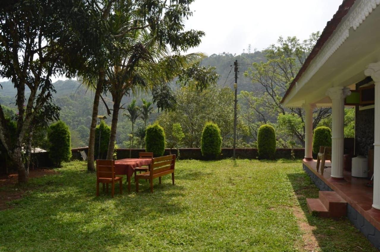 Cassells Jungle Resorts Thekkady Vandiperiyār Kültér fotó