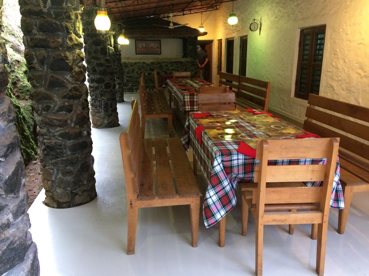 Cassells Jungle Resorts Thekkady Vandiperiyār Kültér fotó